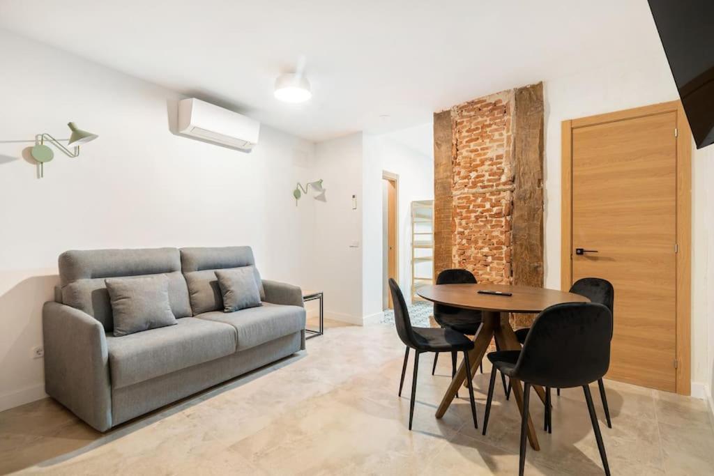 Nice Flat In Lavapies At Street Level S23A Madrid Luaran gambar