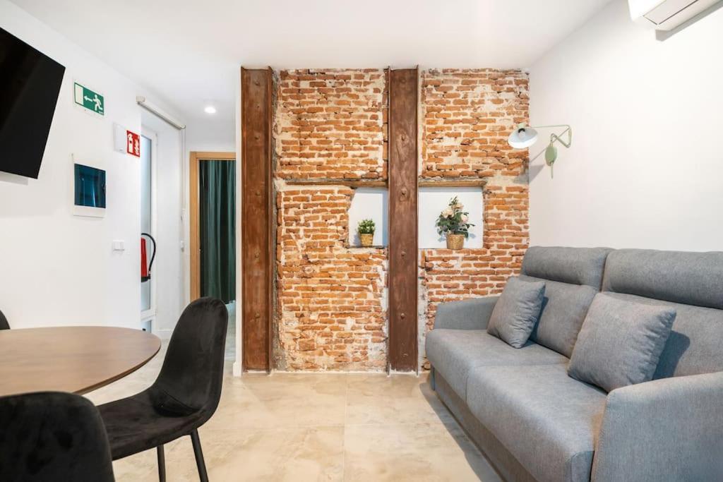 Nice Flat In Lavapies At Street Level S23A Madrid Luaran gambar