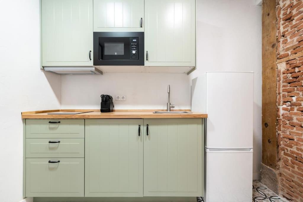 Nice Flat In Lavapies At Street Level S23A Madrid Luaran gambar