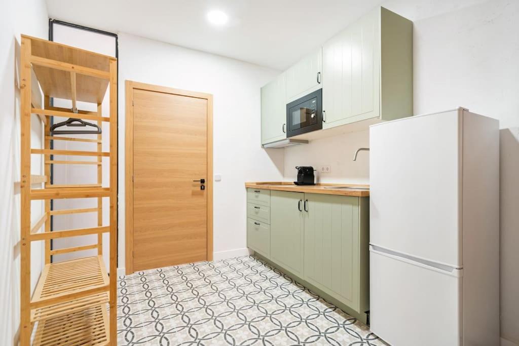Nice Flat In Lavapies At Street Level S23A Madrid Luaran gambar